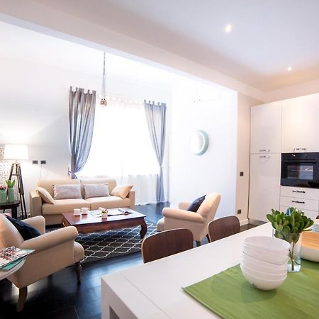 Rent In Rome - IV Novembre Apartment ภายนอก รูปภาพ